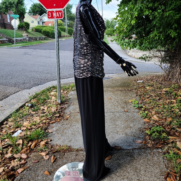 R&M Richards Woman Black and Silver Jumpsuit - Picture 3 of 7